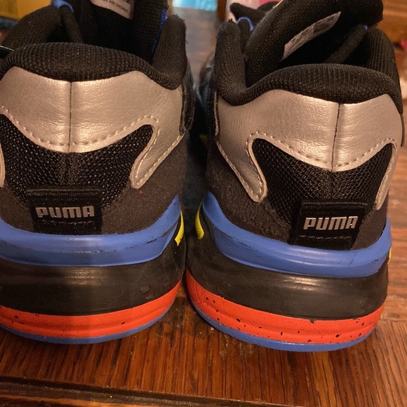 Puma - Picture 3 of 4